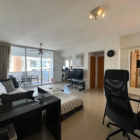 Διαμέρισμα Superb Seaview Flat, Prime Area *