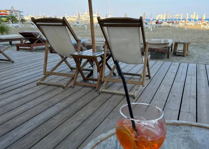 Apartmán Superb Seaview Flat, Prime Area Larnaca